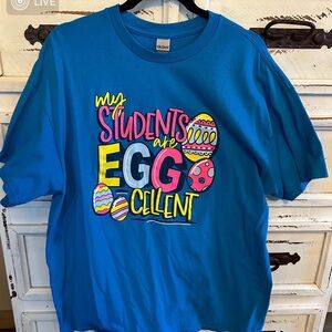 Gildan Teacher’s Students are Eggcellent' XL  T-Shirt. NWOT
